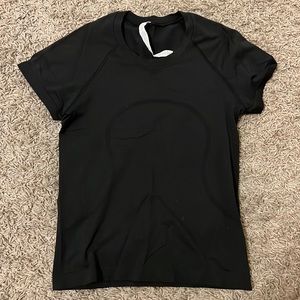 Lululemon swiftly Tee Race length